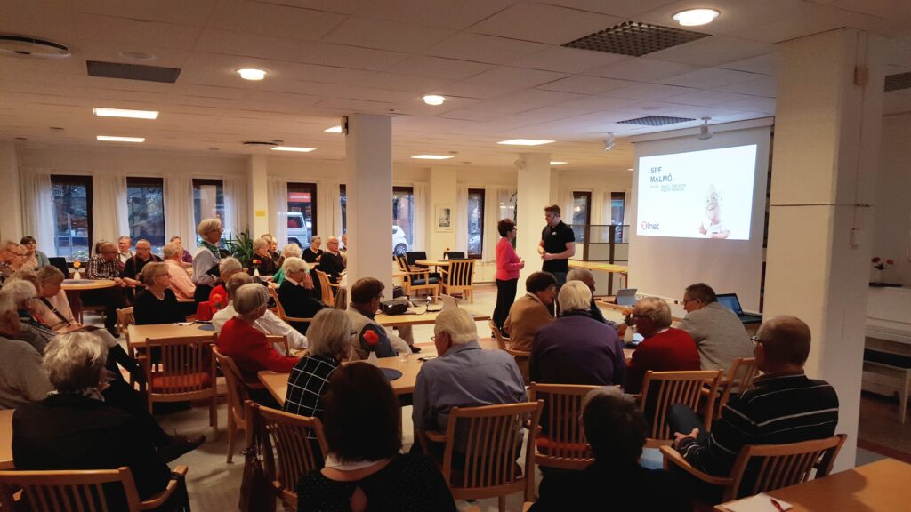 SPF Seniorerna, en av Sveriges största seniororganisationer, bjöd i november in Inet för att utbilda medlemmarna i datorer och internet.