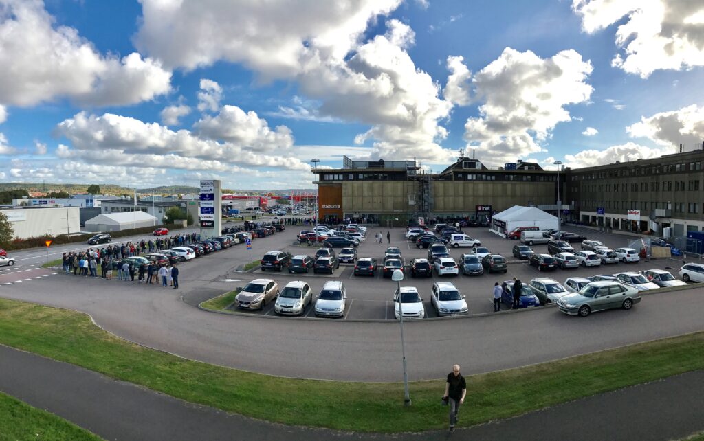 Efter succén i Göteborg där kön ringlade flera hundra meter lång är det 8-9 oktober dags för ännu en sprakande festivalhelg, nu i Barkarby.